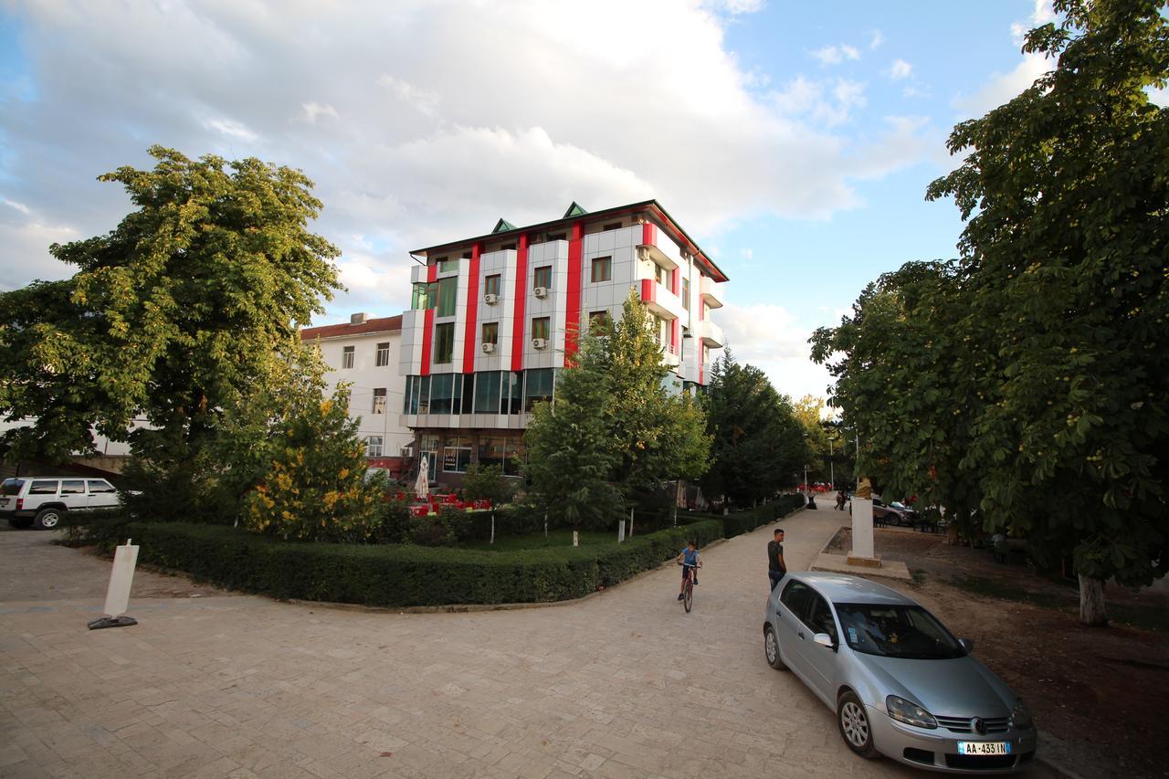 Hotel Piazza Peshkopi Exterior photo