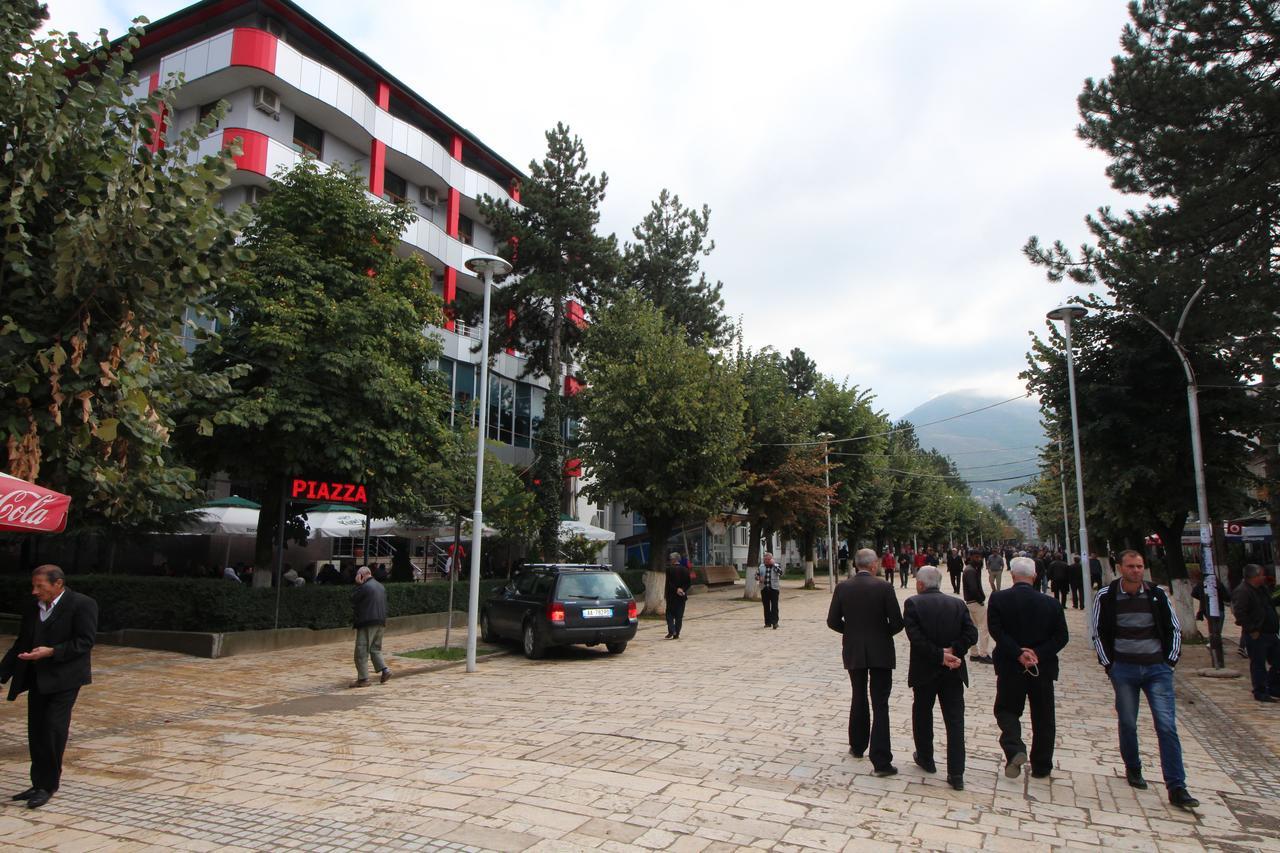Hotel Piazza Peshkopi Exterior photo