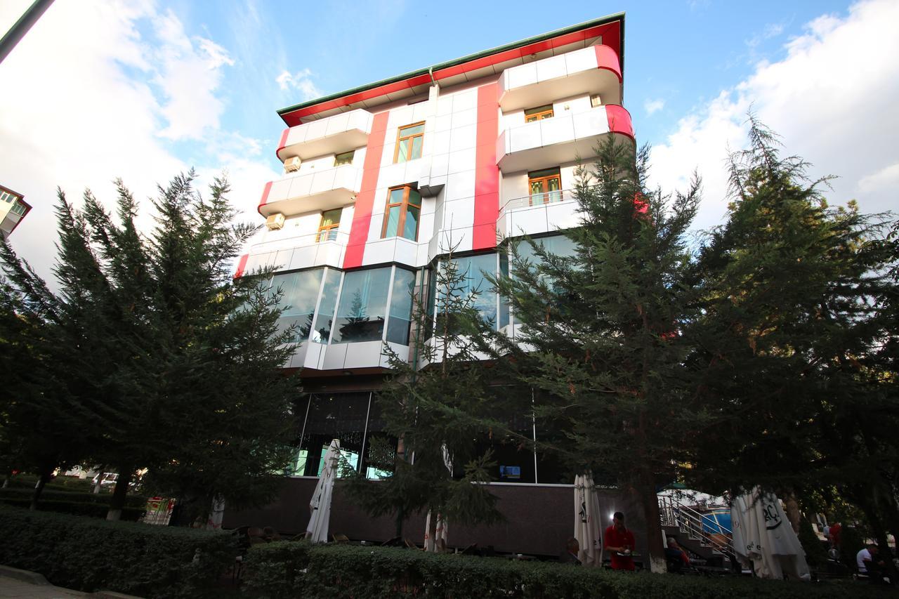 Hotel Piazza Peshkopi Exterior photo